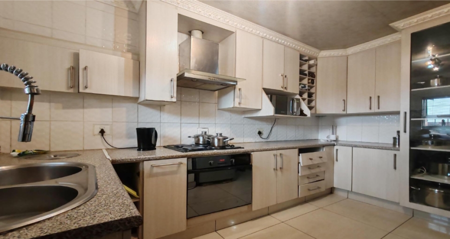 3 Bedroom Property for Sale in Sharon Park Gauteng