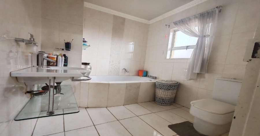 3 Bedroom Property for Sale in Sharon Park Gauteng