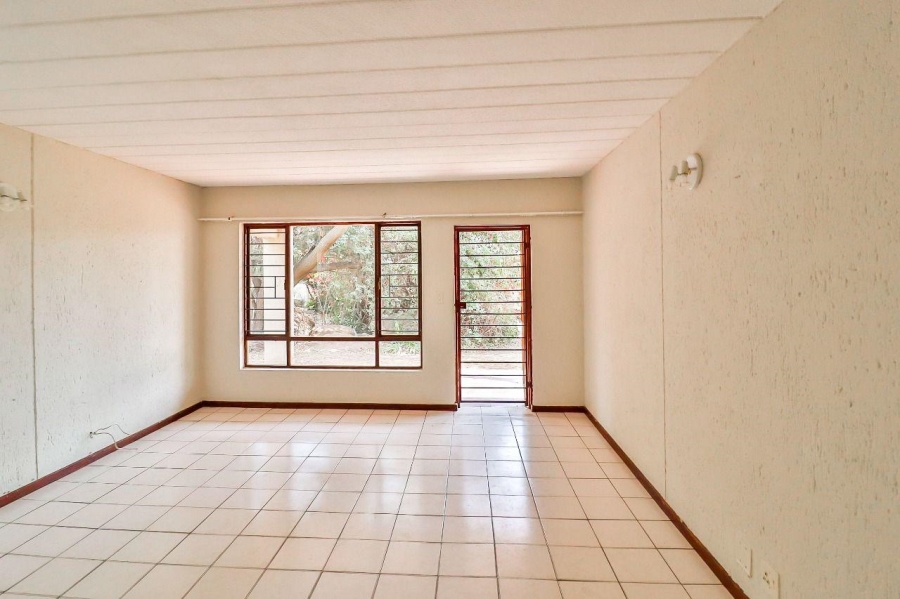 3 Bedroom Property for Sale in Bloubosrand Gauteng