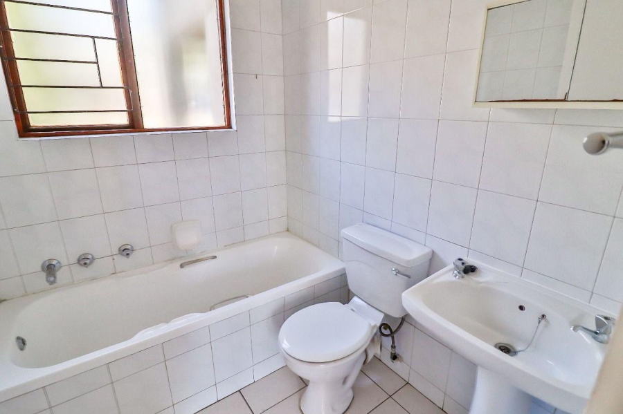 3 Bedroom Property for Sale in Bloubosrand Gauteng