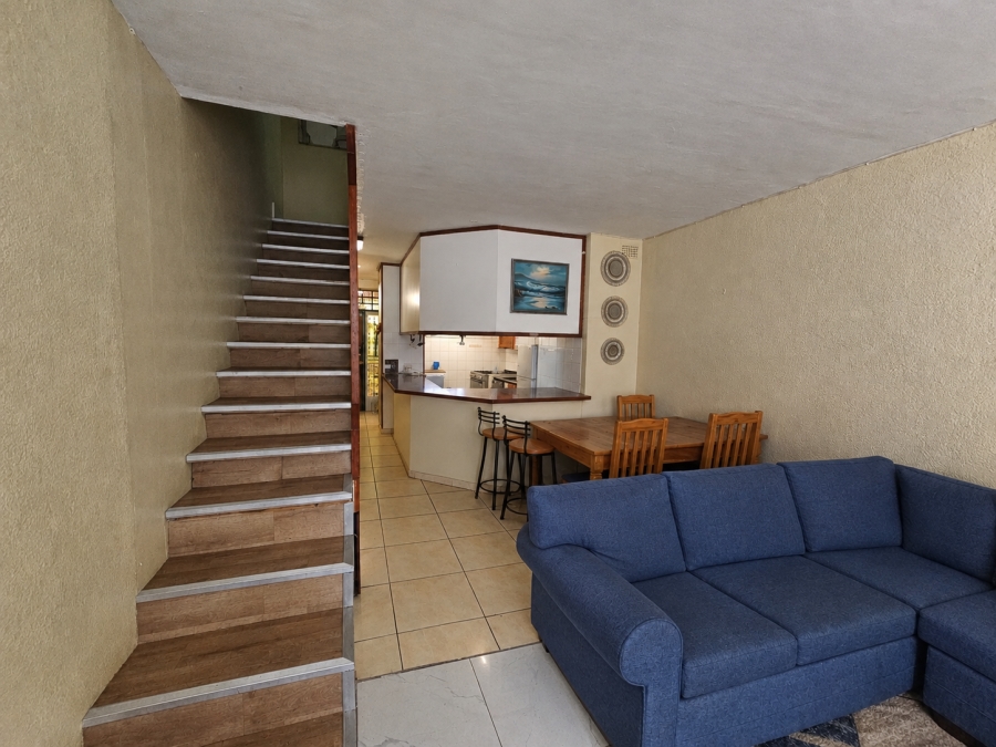 2 Bedroom Property for Sale in Bellevue East Gauteng