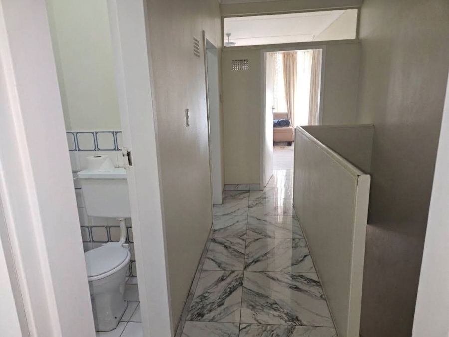 2 Bedroom Property for Sale in Bellevue East Gauteng