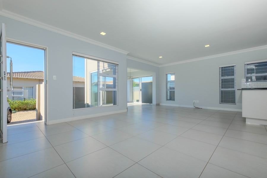 3 Bedroom Property for Sale in Noordheuwel Gauteng