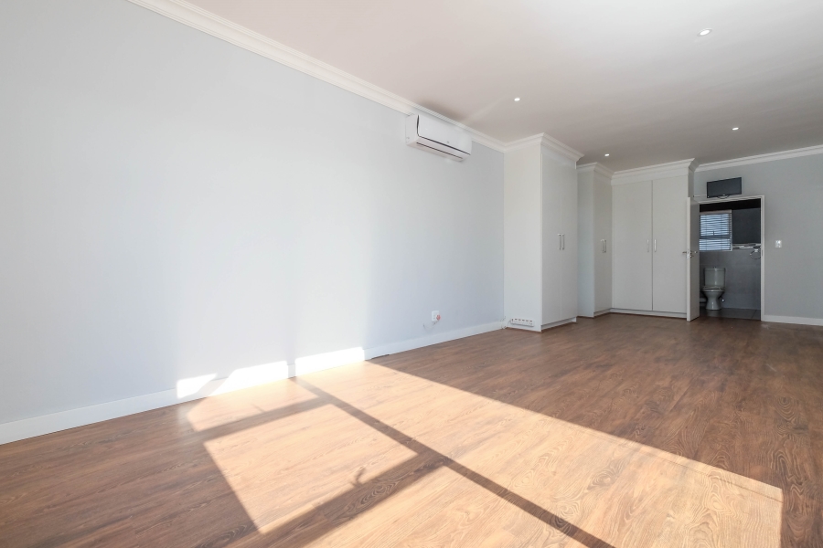 3 Bedroom Property for Sale in Noordheuwel Gauteng