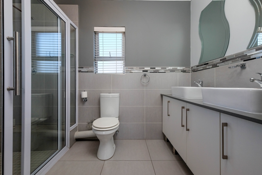 3 Bedroom Property for Sale in Noordheuwel Gauteng