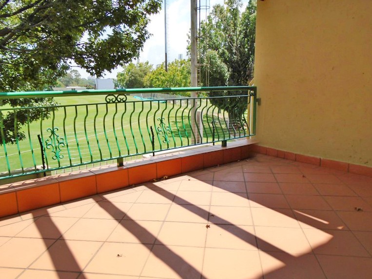 To Let 2 Bedroom Property for Rent in Illovo Gauteng
