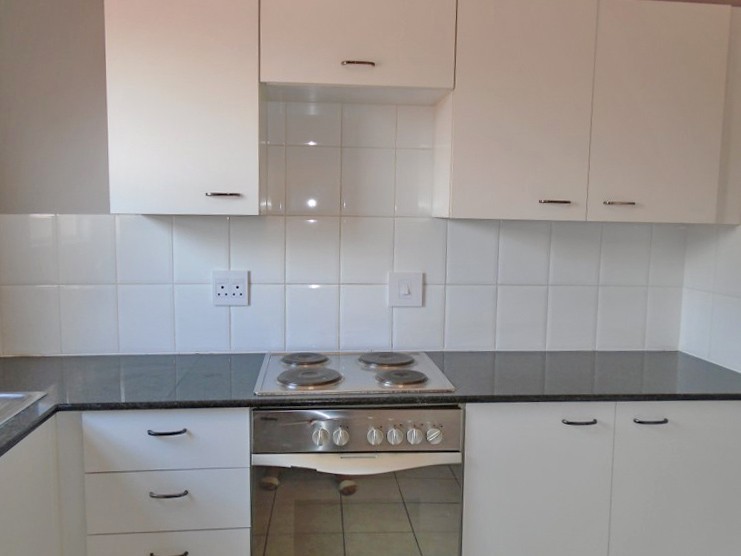 To Let 2 Bedroom Property for Rent in Illovo Gauteng