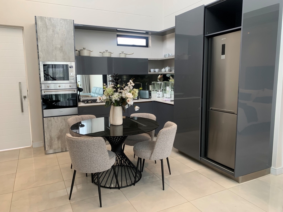2 Bedroom Property for Sale in Houghton Estate Gauteng