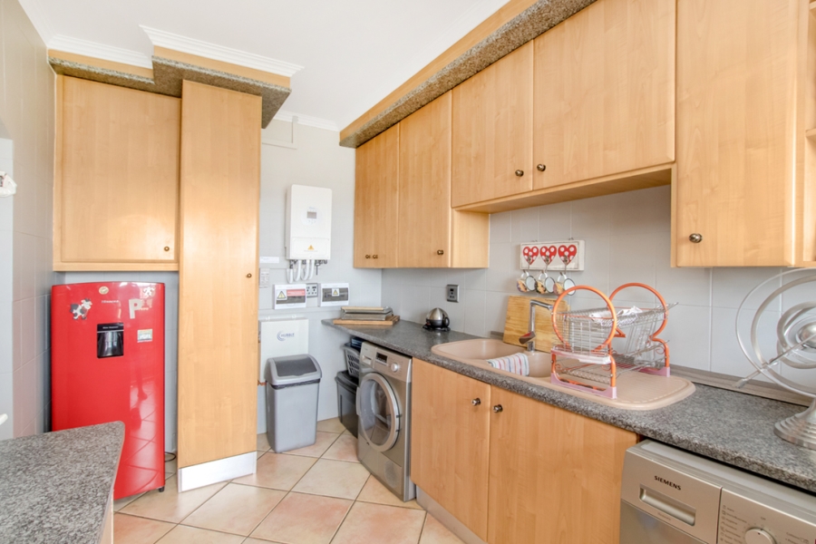 3 Bedroom Property for Sale in Wilro Park Gauteng