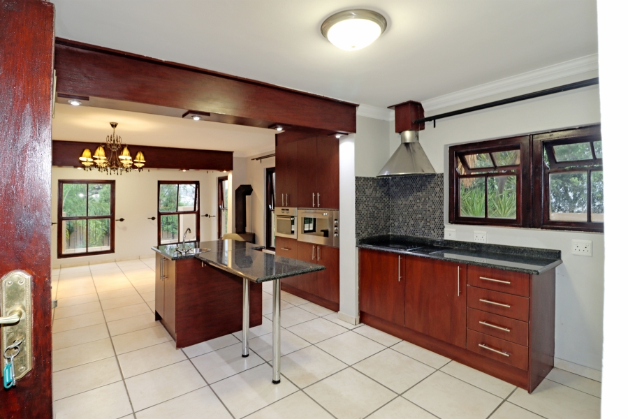 5 Bedroom Property for Sale in Kyalami Estates Gauteng