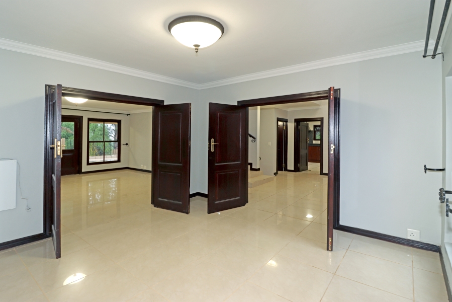 5 Bedroom Property for Sale in Kyalami Estates Gauteng