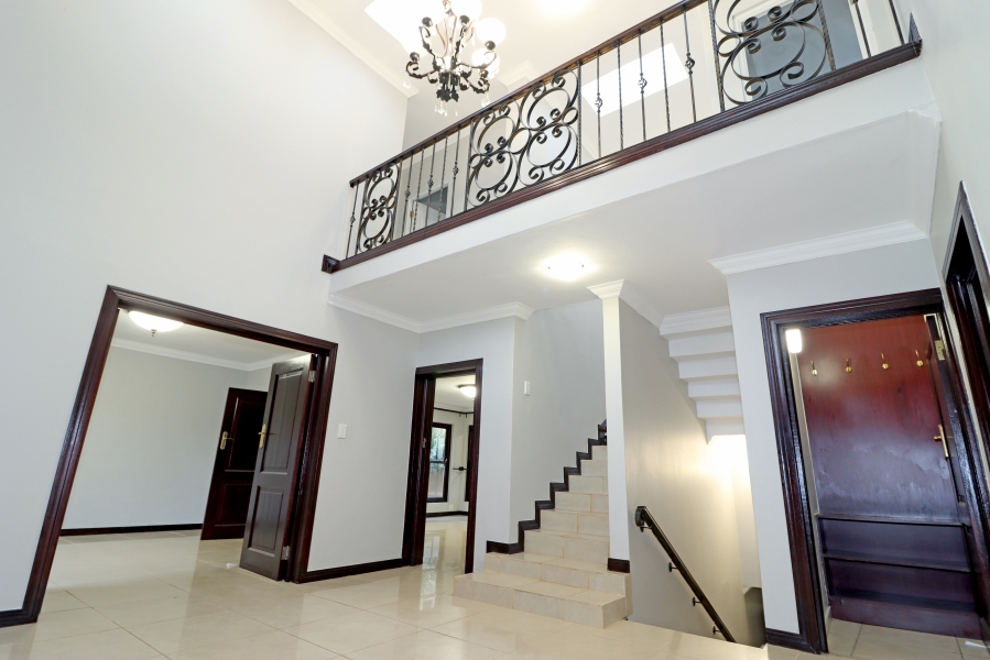 5 Bedroom Property for Sale in Kyalami Estates Gauteng