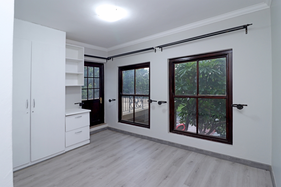 5 Bedroom Property for Sale in Kyalami Estates Gauteng