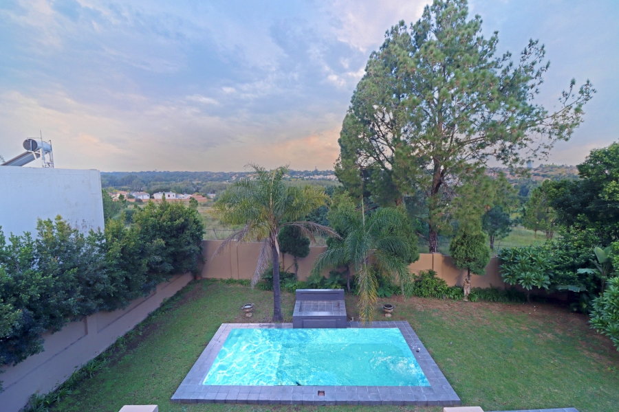 5 Bedroom Property for Sale in Kyalami Estates Gauteng
