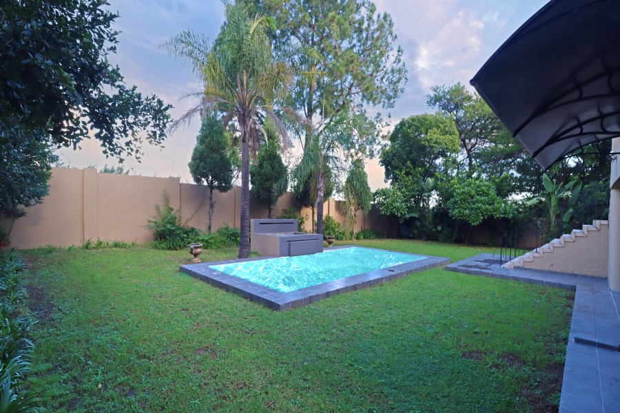 5 Bedroom Property for Sale in Kyalami Estates Gauteng