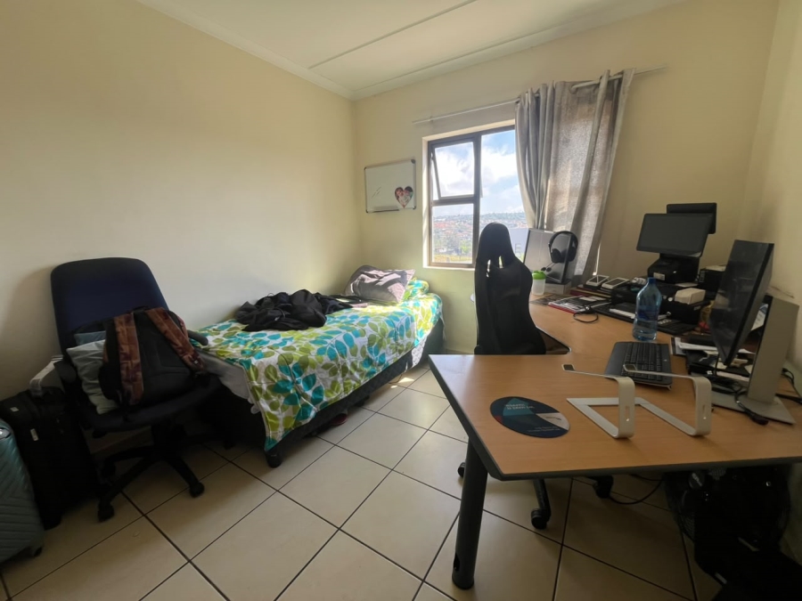 2 Bedroom Property for Sale in Barbeque Downs Gauteng