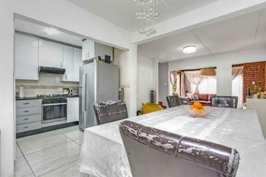 3 Bedroom Property for Sale in Kyalami Hills Gauteng