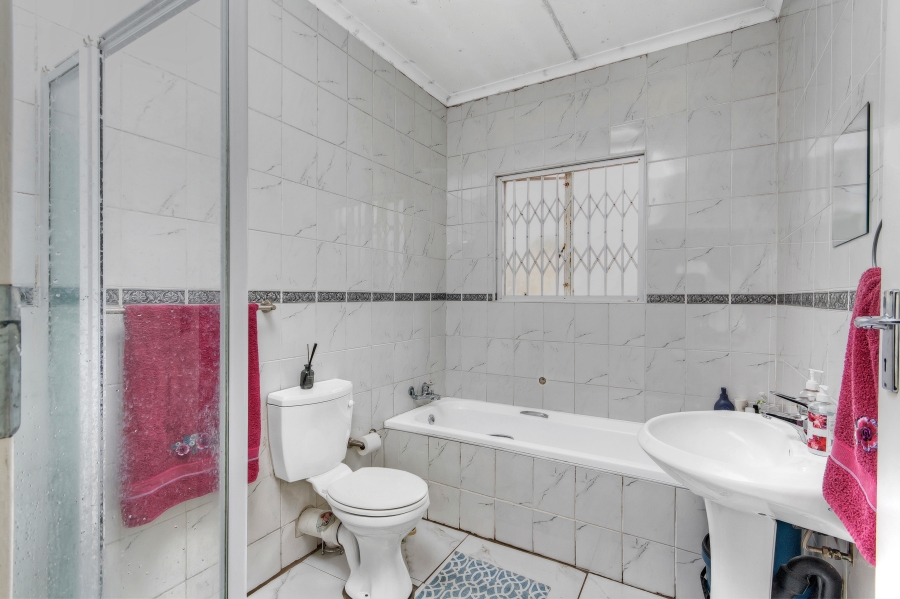 3 Bedroom Property for Sale in Kyalami Hills Gauteng