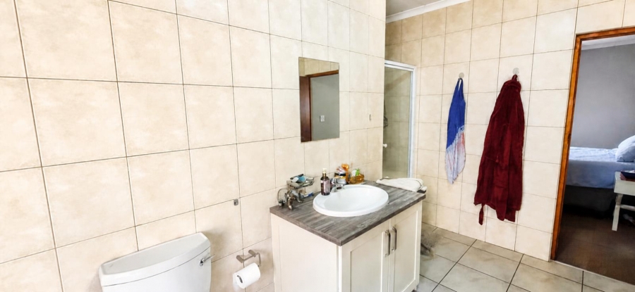3 Bedroom Property for Sale in Country View Gauteng