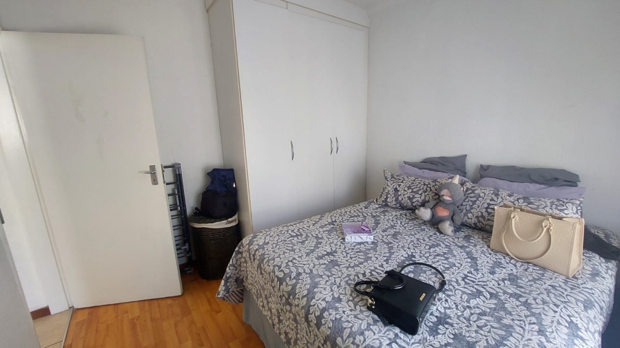 2 Bedroom Property for Sale in Greenhills Gauteng