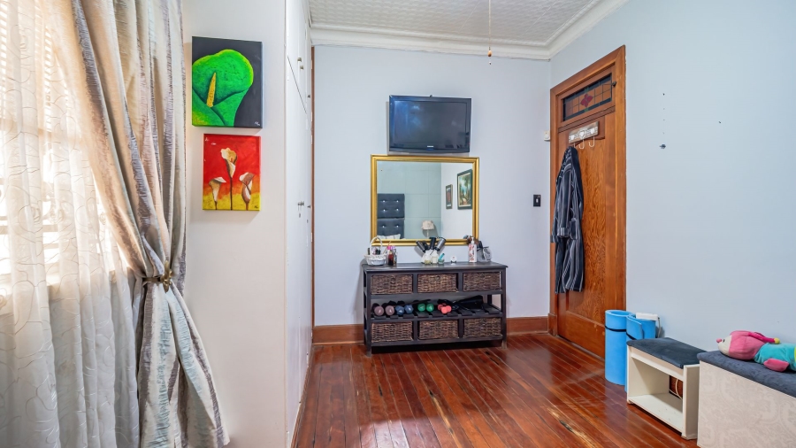 5 Bedroom Property for Sale in The Hill Gauteng