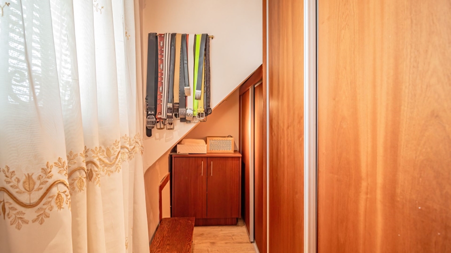 5 Bedroom Property for Sale in The Hill Gauteng