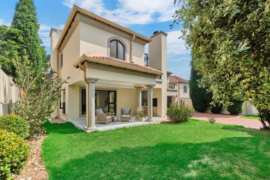 3 Bedroom Property for Sale in Bryanston Gauteng