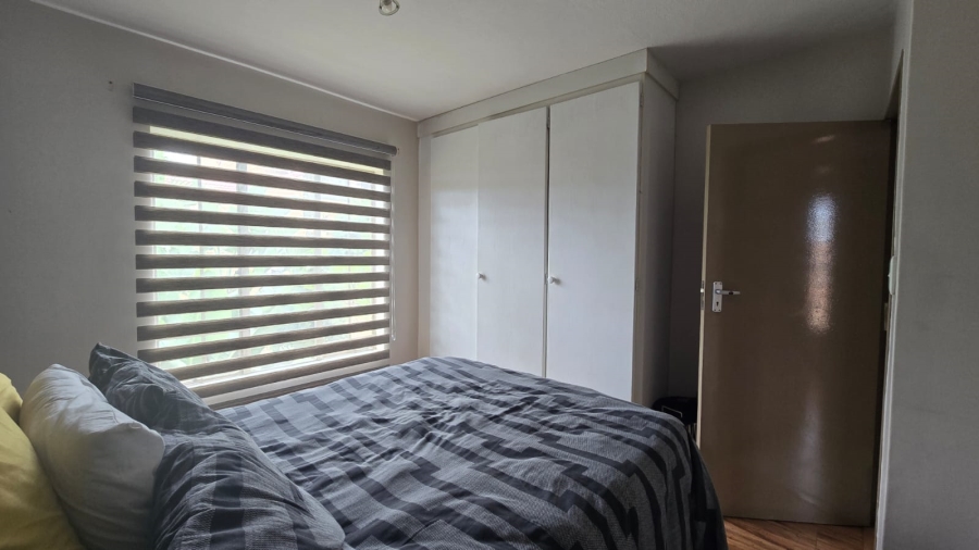 2 Bedroom Property for Sale in Die Hoewes Gauteng