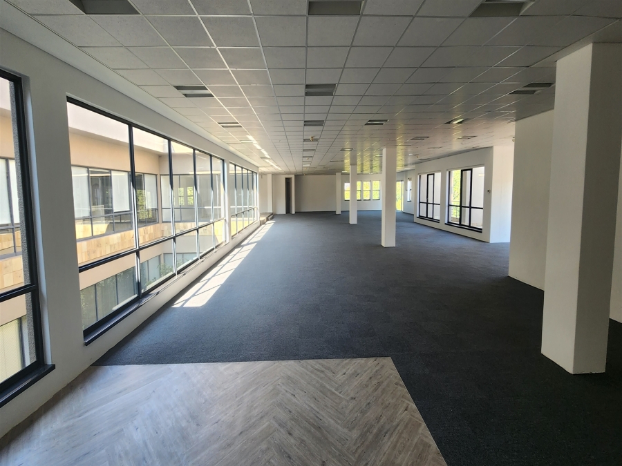 To Let Commercial Property for Rent in Wierda Valley Gauteng
