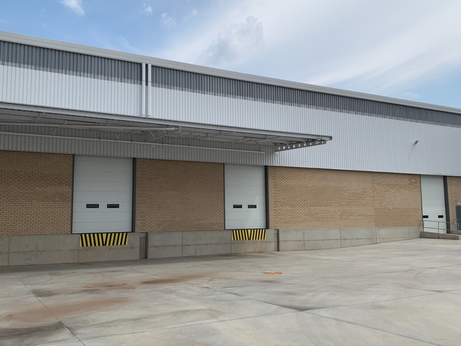 To Let Commercial Property for Rent in Airport Park Gauteng