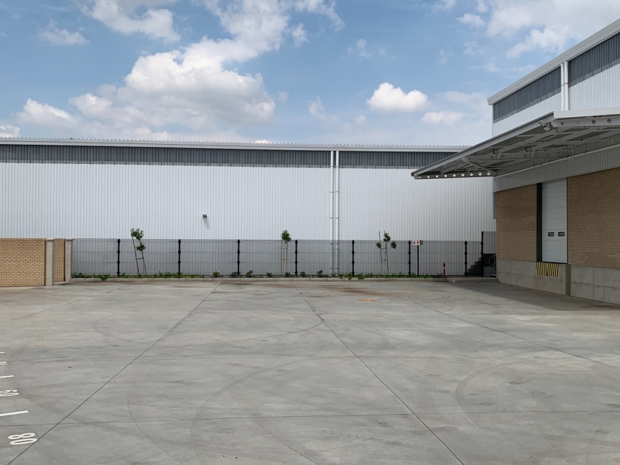 To Let Commercial Property for Rent in Airport Park Gauteng
