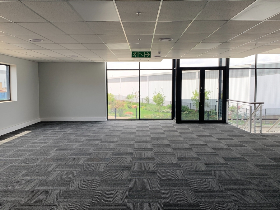 To Let Commercial Property for Rent in Airport Park Gauteng