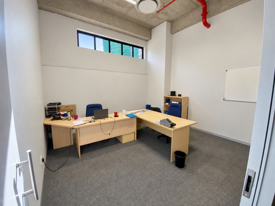 To Let Commercial Property for Rent in Halfway House Gauteng