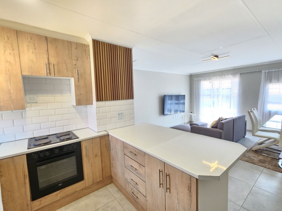 2 Bedroom Property for Sale in La Montagne Gauteng