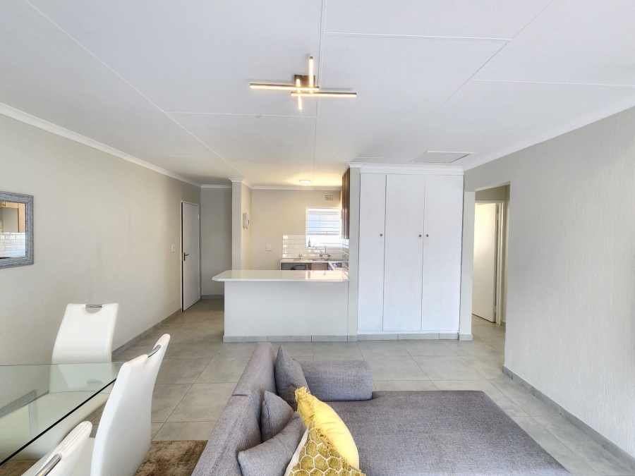 2 Bedroom Property for Sale in La Montagne Gauteng