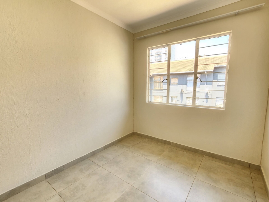 2 Bedroom Property for Sale in La Montagne Gauteng
