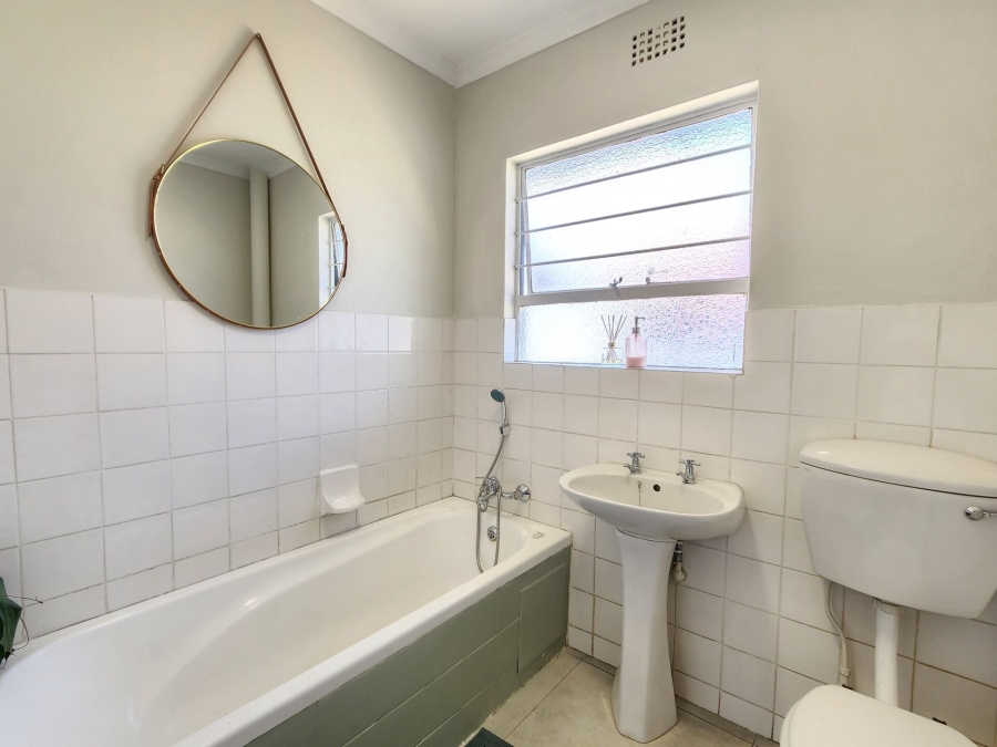 2 Bedroom Property for Sale in La Montagne Gauteng