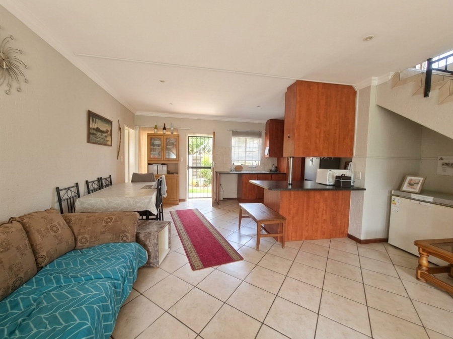 2 Bedroom Property for Sale in Annlin Gauteng