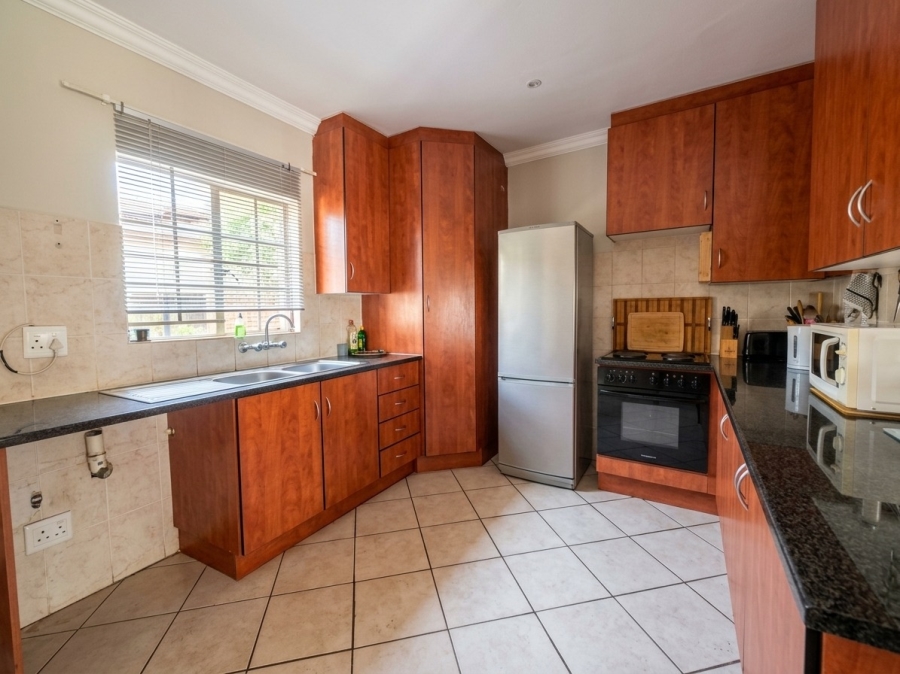 2 Bedroom Property for Sale in Annlin Gauteng