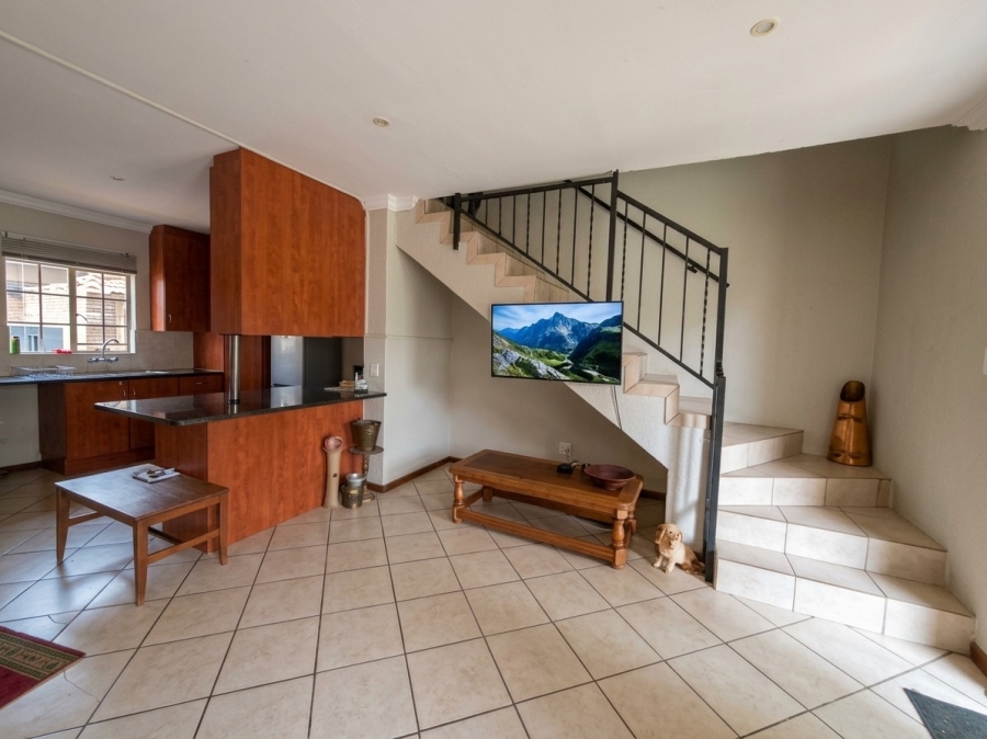 2 Bedroom Property for Sale in Annlin Gauteng