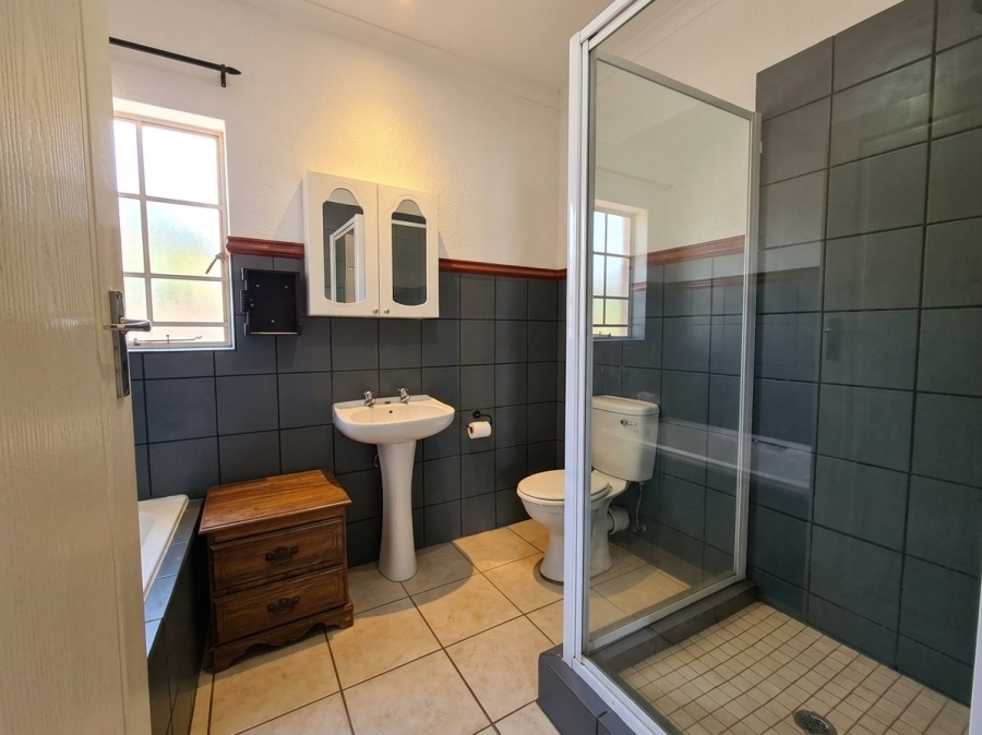 2 Bedroom Property for Sale in Annlin Gauteng