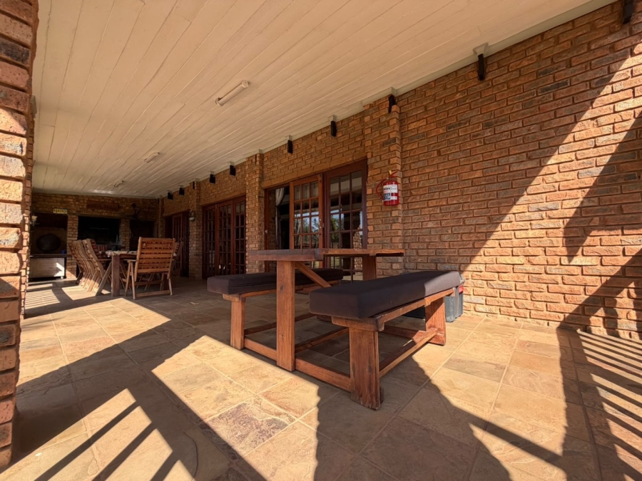 4 Bedroom Property for Sale in Derdepoort Gauteng