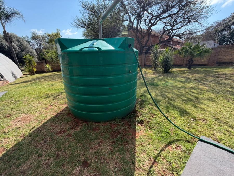 4 Bedroom Property for Sale in Derdepoort Gauteng