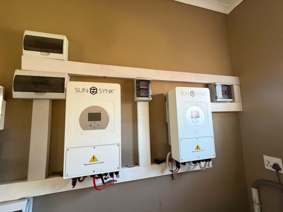4 Bedroom Property for Sale in Derdepoort Gauteng