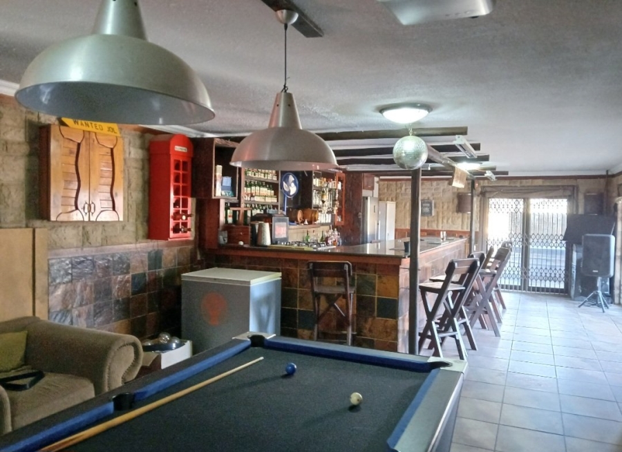 5 Bedroom Property for Sale in Doornpoort Gauteng