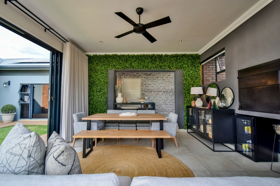 4 Bedroom Property for Sale in Midstream Meadows Gauteng