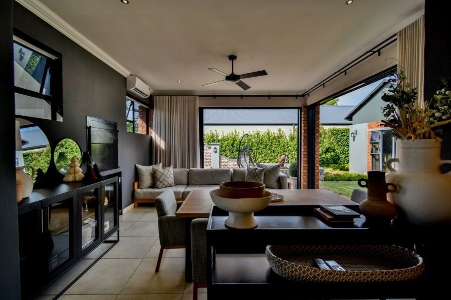 4 Bedroom Property for Sale in Midstream Meadows Gauteng