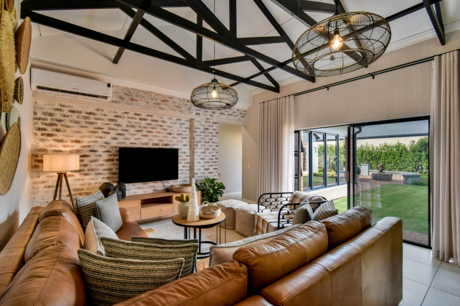 4 Bedroom Property for Sale in Midstream Meadows Gauteng