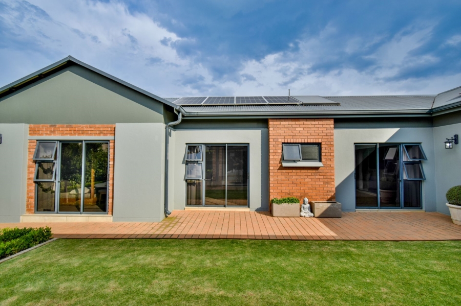 4 Bedroom Property for Sale in Midstream Meadows Gauteng