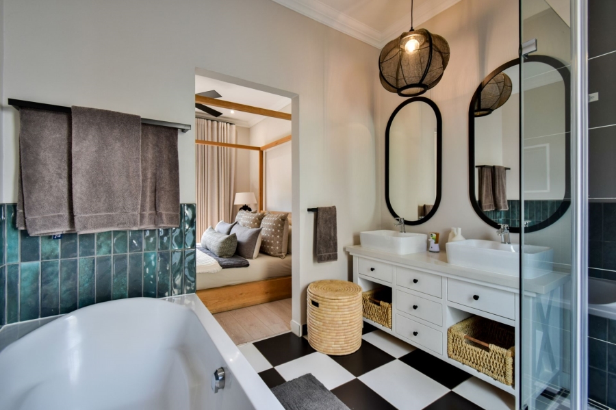 4 Bedroom Property for Sale in Midstream Meadows Gauteng